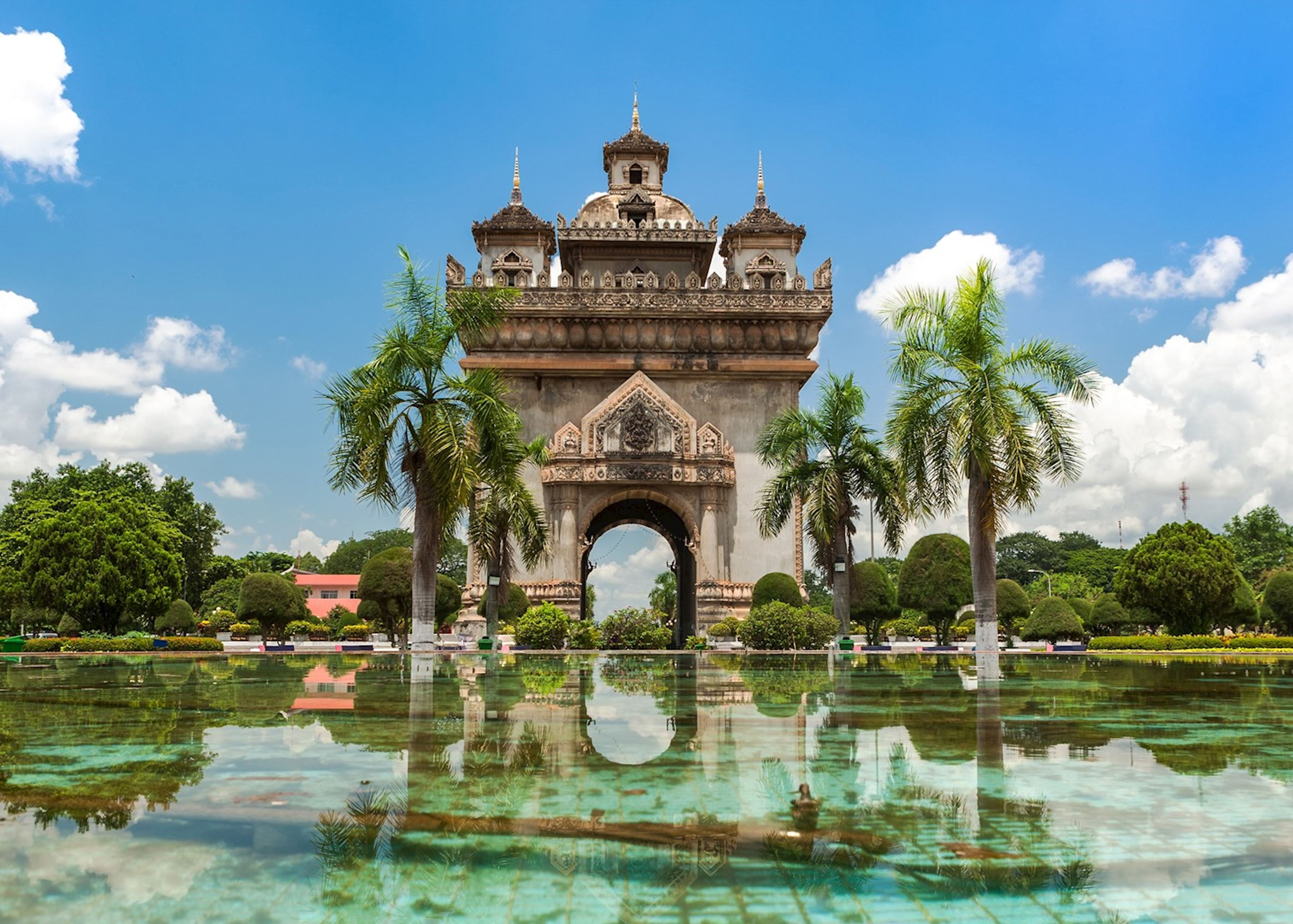 Patuxai Monument, Vientiane